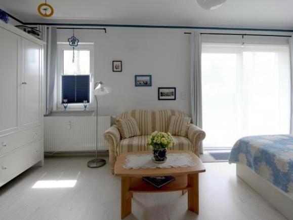 Studio 5 im EG Haus Stranddistel, wunderschones Studio fur 2 Personen in Ostseeheilbad Zingst Exterior foto