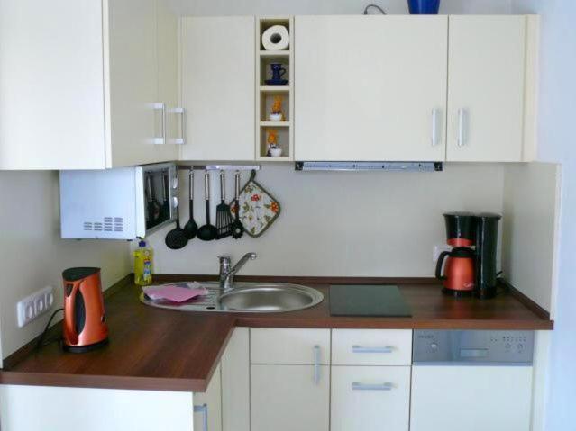 Studio 5 im EG Haus Stranddistel, wunderschones Studio fur 2 Personen in Ostseeheilbad Zingst Exterior foto